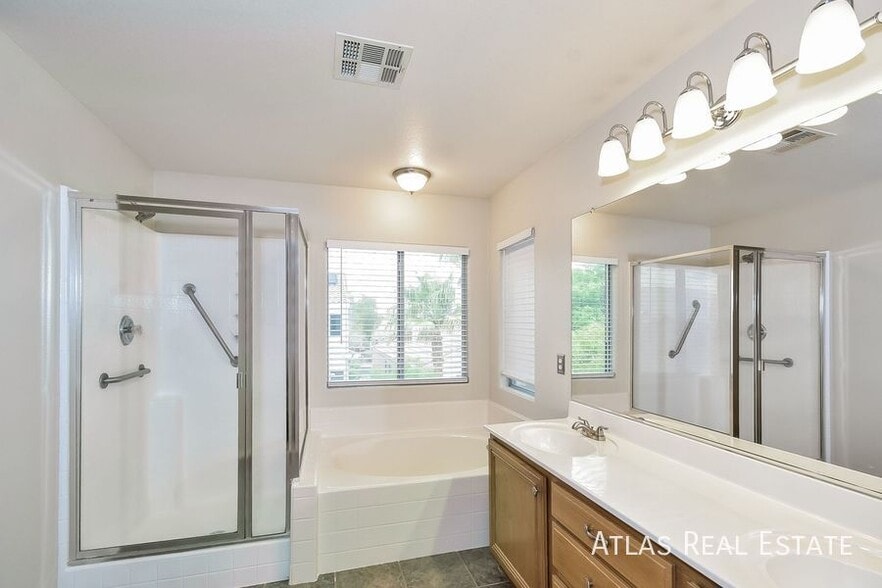 Building Photo - 8920 Picket Fence Ave