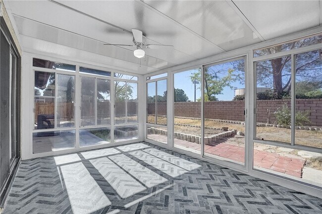 Building Photo - 1721 Viridan Ave