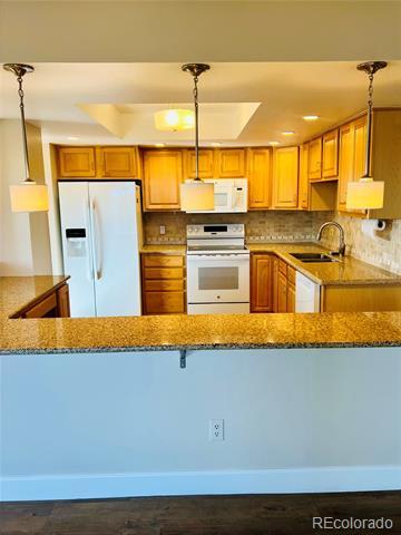 Primary Photo - 13890 E Marina Dr