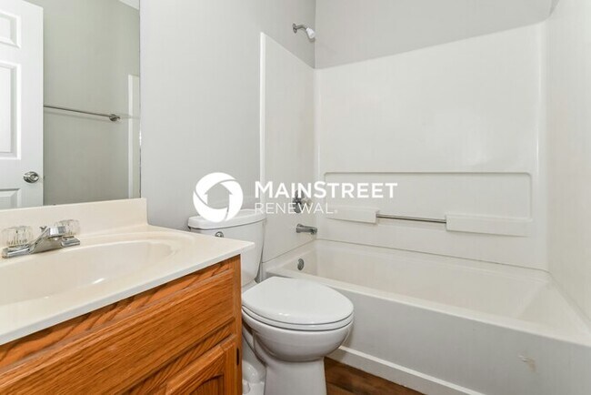 Building Photo - 3 Bedroom Pet-Friendly Home in Olive Branch, MS with Main Street Renewal