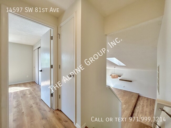 Building Photo - 14597 SW 81st Ave
