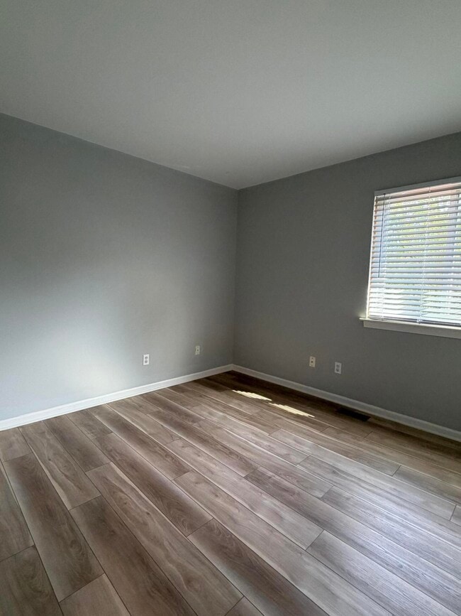 Building Photo - 4101 Rolling Meadow Ln