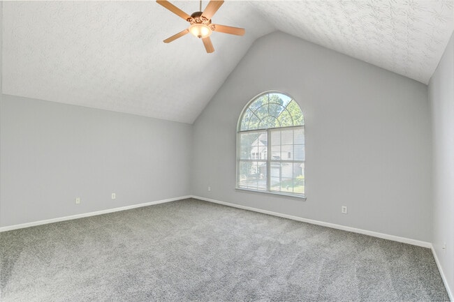 Building Photo - Gorgeous 3-Bedroom Home with Extra Flex Space!
