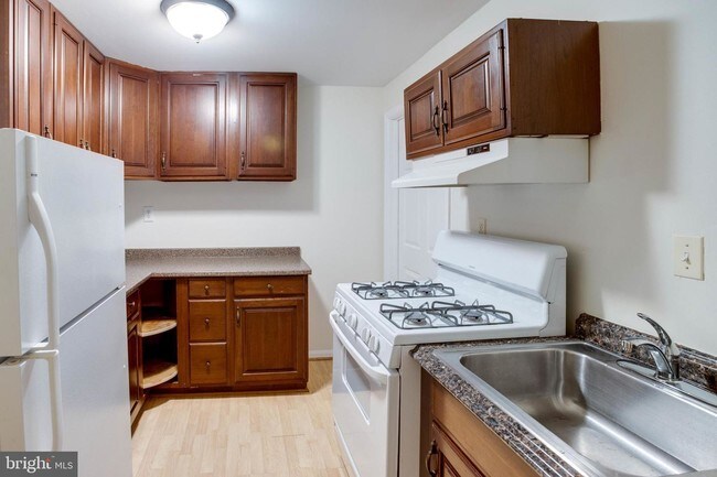 Building Photo - 13616 Northbourne Dr