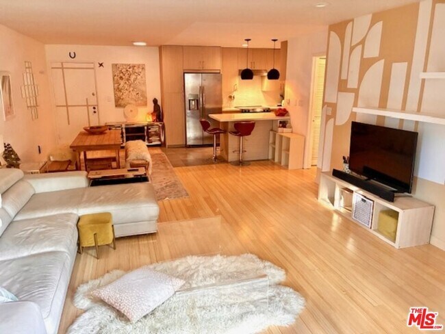 Building Photo - 7740 Redlands St