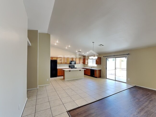 Building Photo - 2510 N 106th Ave