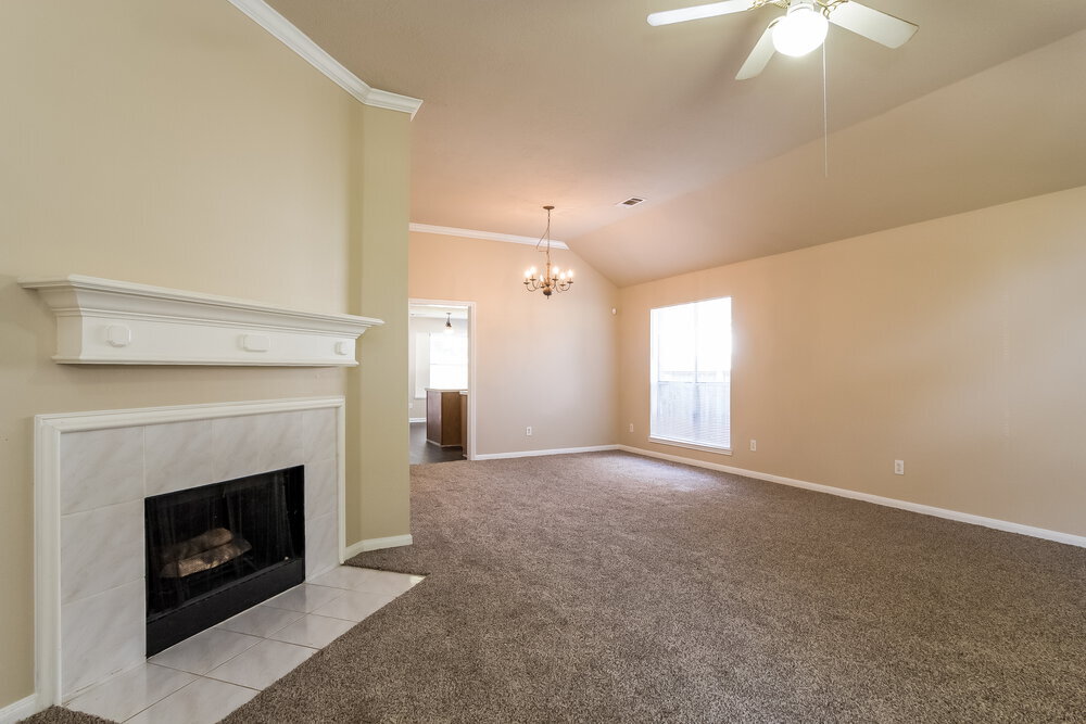 Building Photo - 21054 Carmel Valley Dr