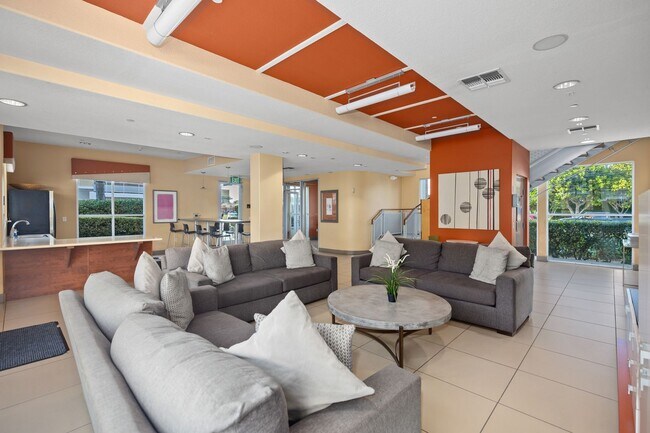 Building Photo - View Condo in Luxury Gated Community