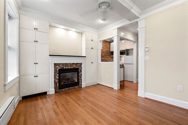 Building Photo - 6 N Hudson St
