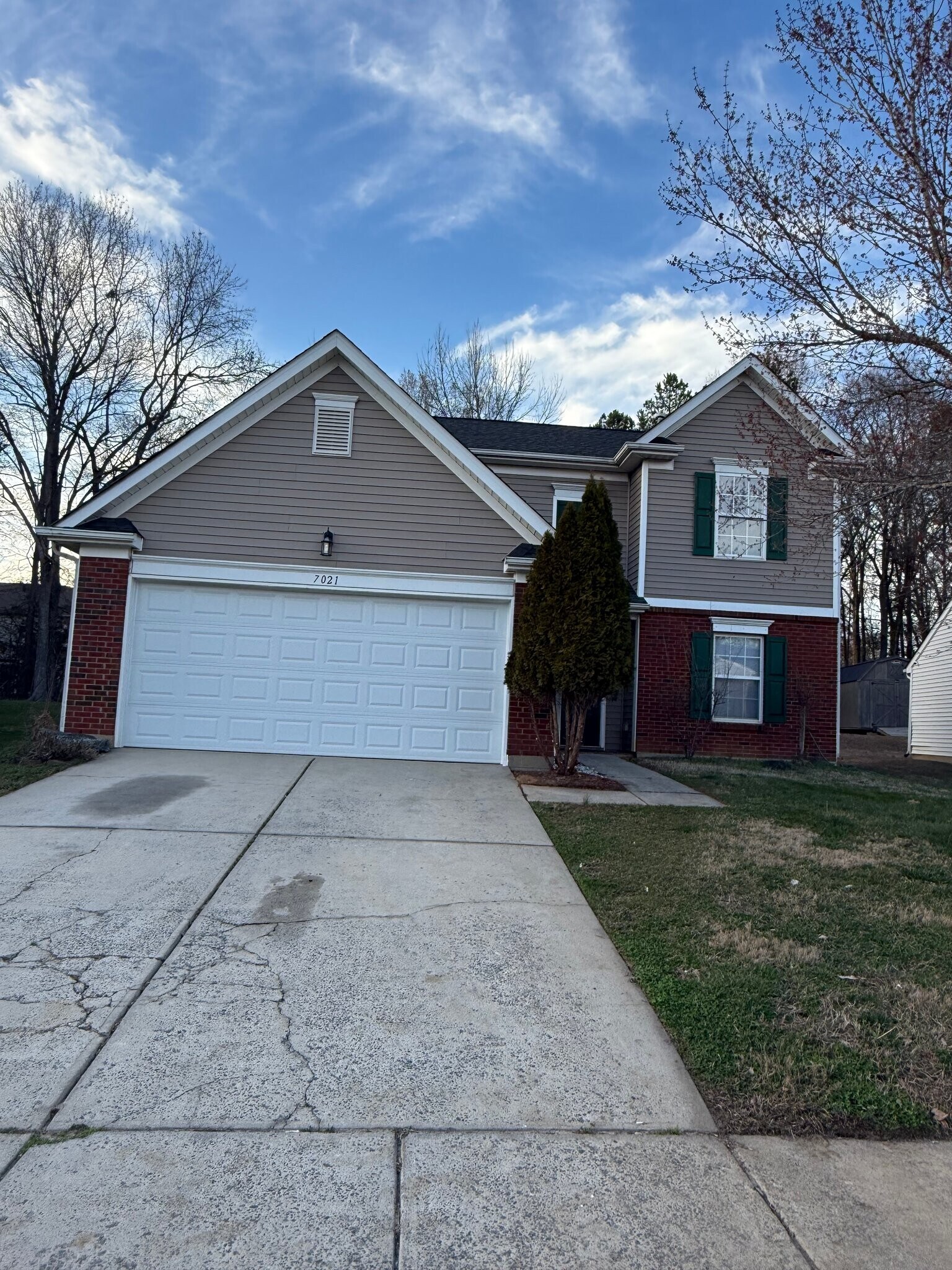 Building Photo - 7021 Sunman Rd