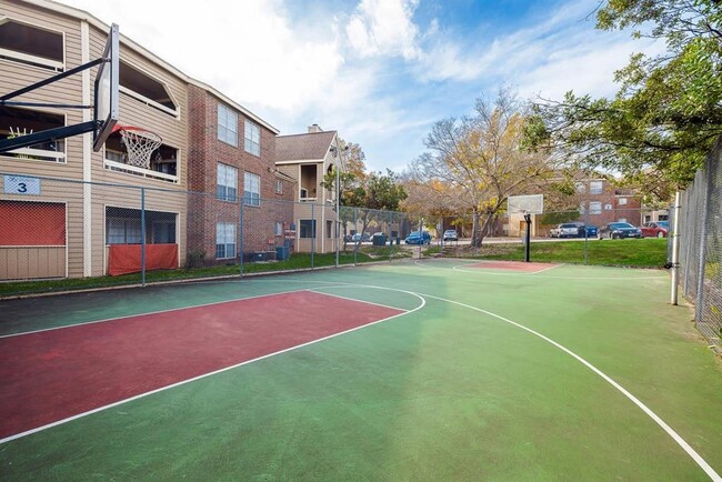 Building Photo - 1773 Wells Branch Pkwy