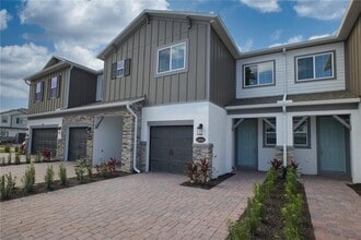 Building Photo - 14824 Outfitter St