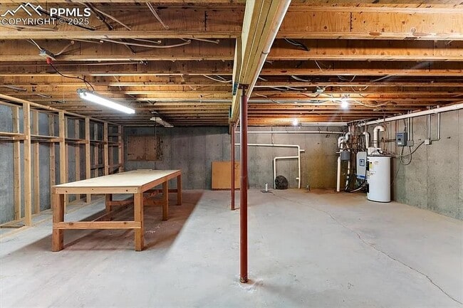 Building Photo - 497 South Avenida Del Oro E