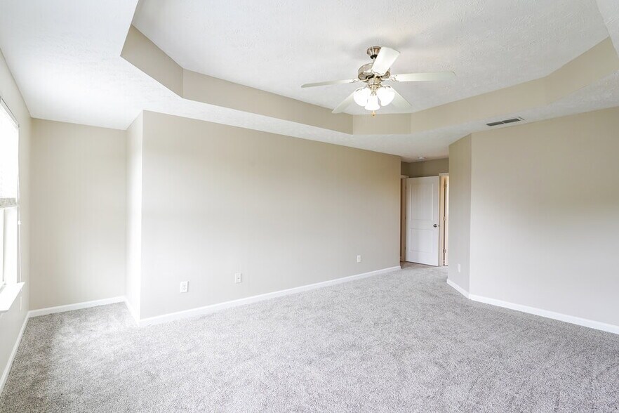 Building Photo - 1096 Shire Dr