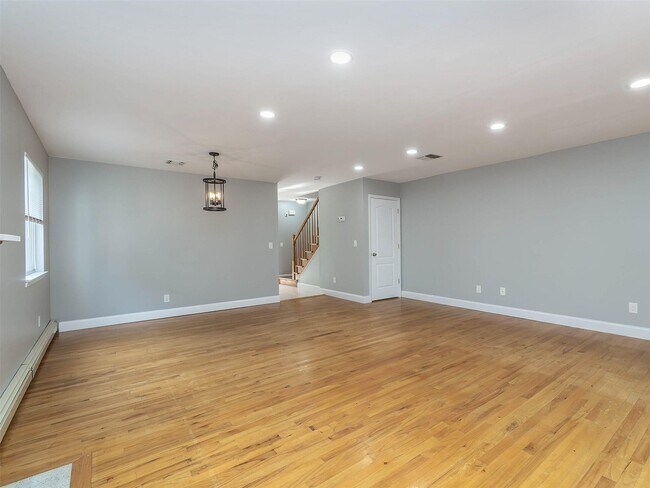 Building Photo - 30 A Hickory Rd