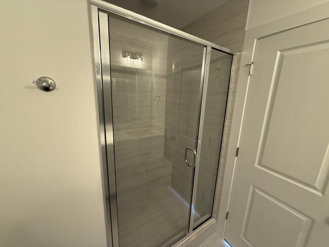 Building Photo - 15354 Oasis Sun Aly