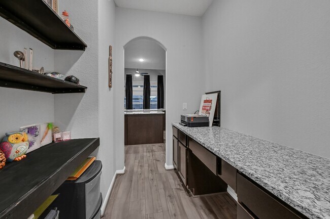 Building Photo - 2509 Ocean Key Dr