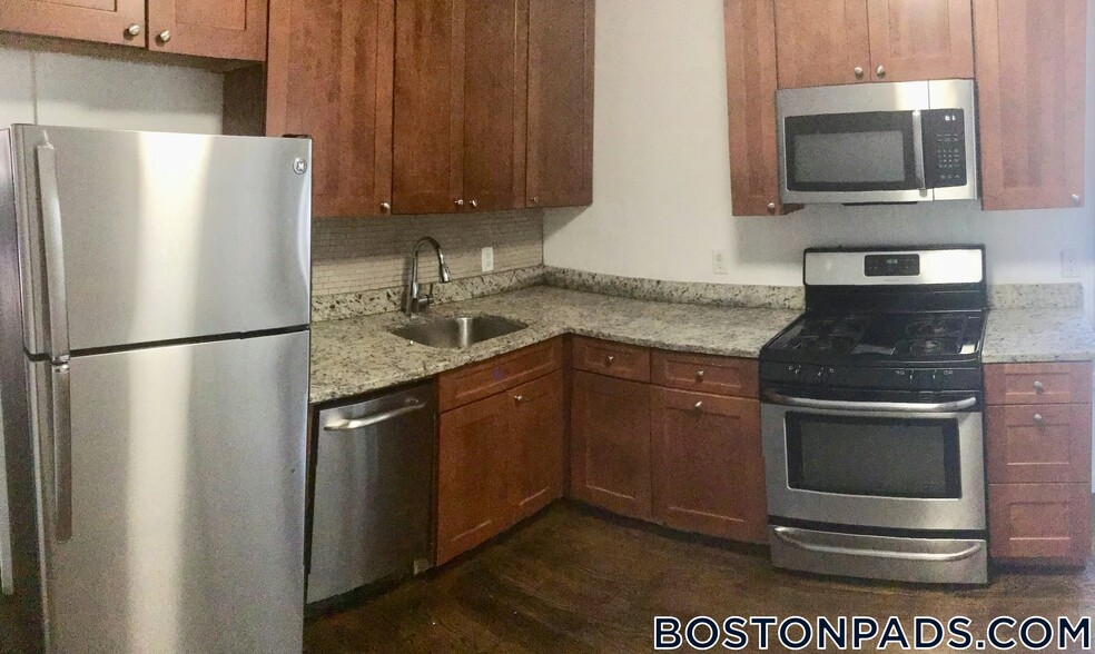 Building Photo - 1238 Blue Hill Ave