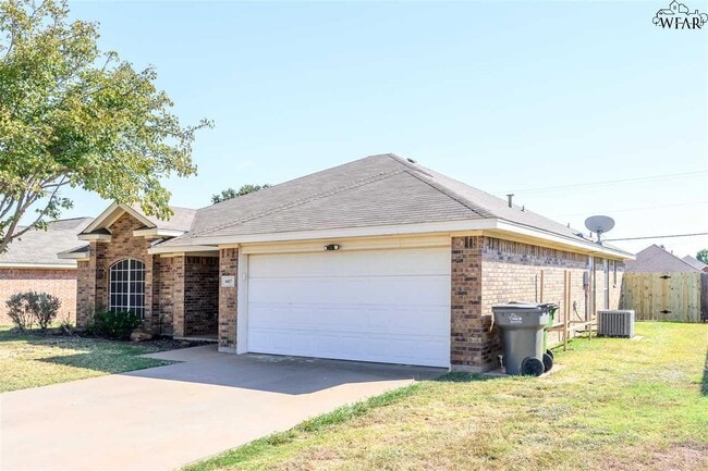 Building Photo - 6017 Van Dorn Dr