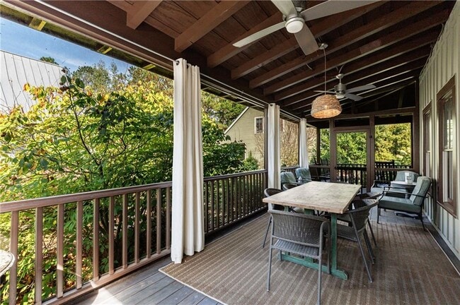 Building Photo - 1015 Loliver Ln