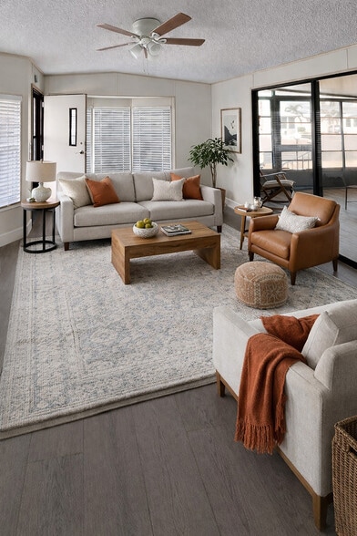 Building Photo - 1601 US-441