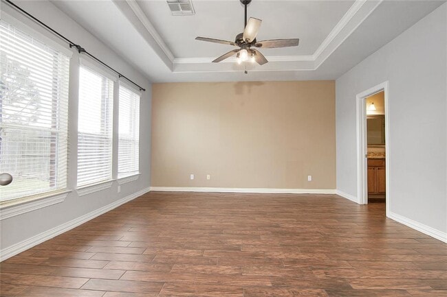 Building Photo - 3014 Brahman Dr