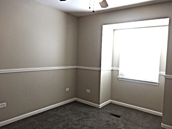 Building Photo - 1648 Quinn Dr