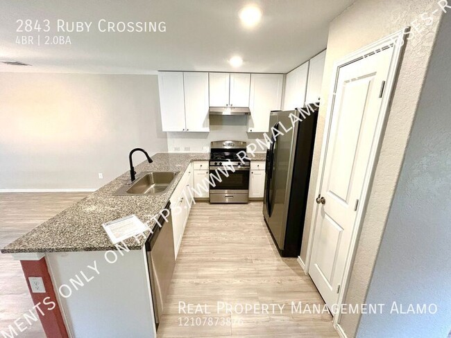 Building Photo - **APPLICATION RECEIVED**  **MOVE-IN SPECIA...