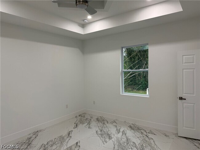 Building Photo - 3203 24th St SW