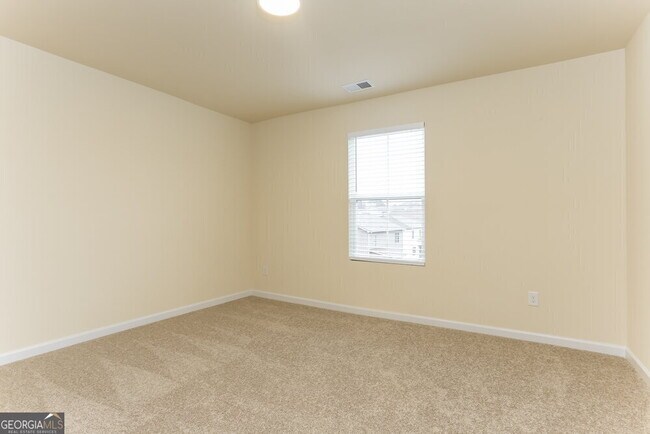 Building Photo - 215 Hamilton Pointe Dr