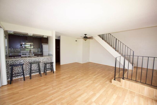 Building Photo - 94-846 Lelepua St #22D