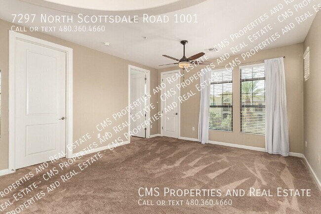 Building Photo - 7297 N Scottsdale Rd