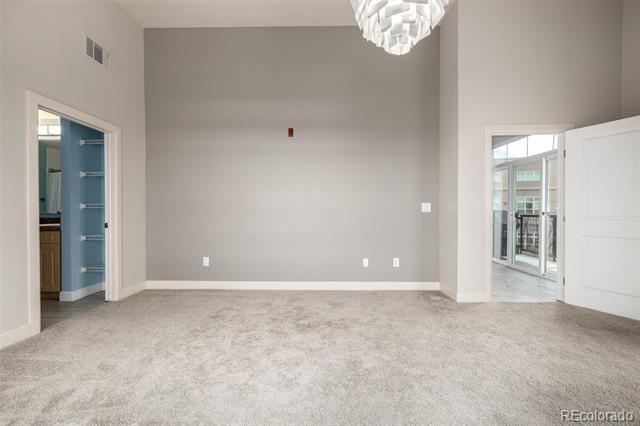 Building Photo - 5677 S Park Pl