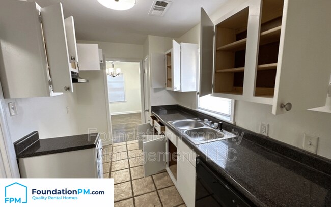 Building Photo - 4277 Greenmount Ave