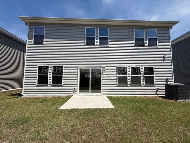 Building Photo - 2215 Cherry Creek Rd
