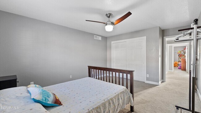 Building Photo - 871 Via Alegre Ln