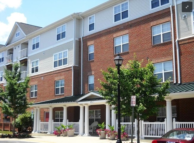 Building Photo - Chapline House - 62+ Senior Housing