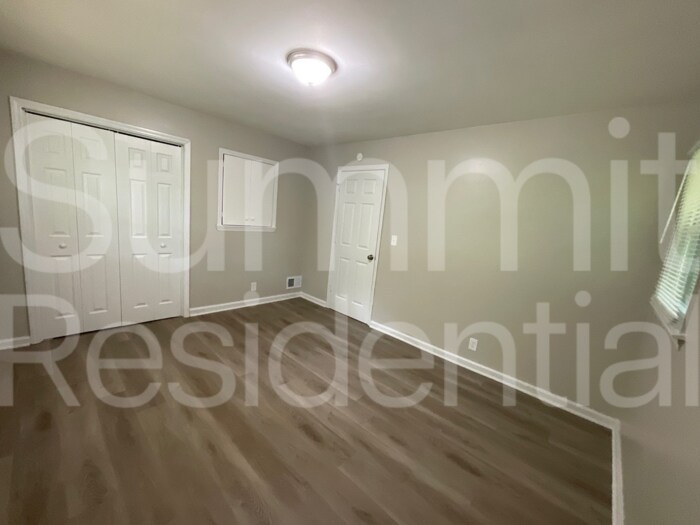 Building Photo - 1313 Aniwaka Ave SW