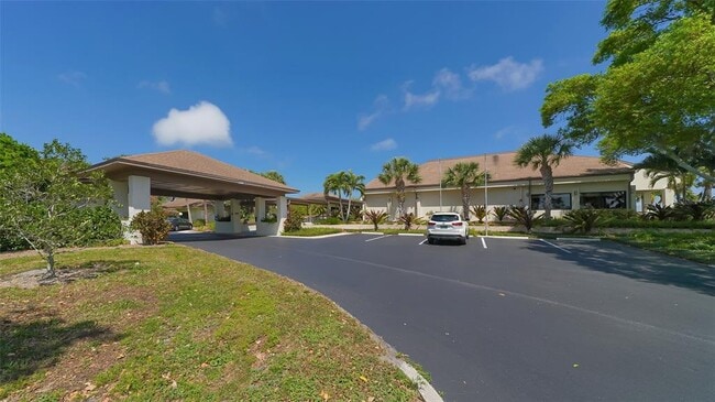 Building Photo - 618 Bird Bay Dr S