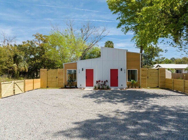 Building Photo - 29 Masters Dr