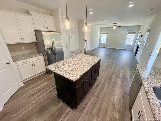 Building Photo - 203 Williford Dr