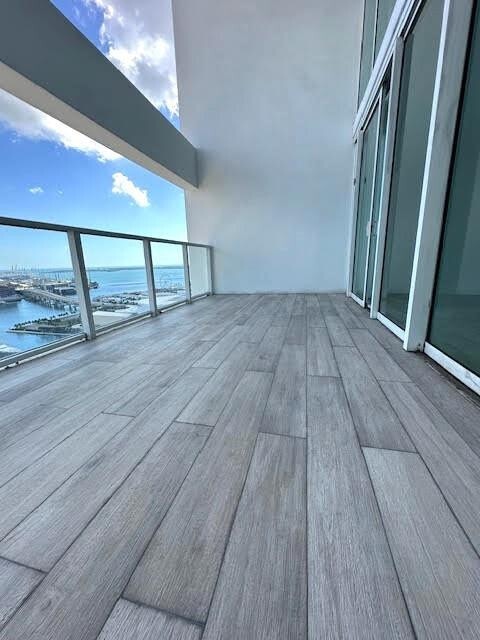 Building Photo - 1040 Biscayne Blvd