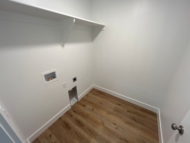 Building Photo - Arbor Park 2 Bed!!