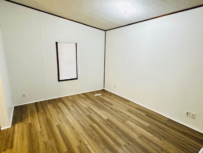 Building Photo - A Great Property In Cabot Waiting For You ...