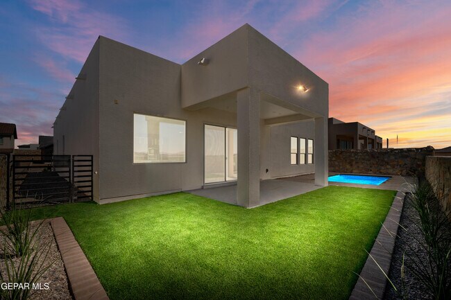 Building Photo - 828 Durham Wy