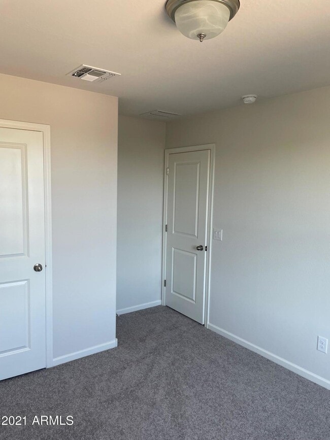 Building Photo - 149 W Bobcat Pl