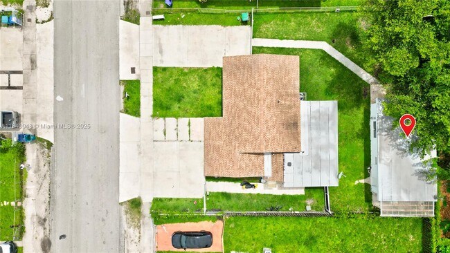 Building Photo - 1036 NW 75th St