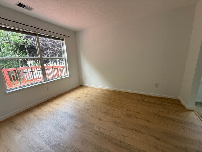 Building Photo - Single-Family home in the Springhill neighborhood off News Road in Williamsburg!