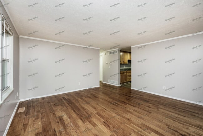 Building Photo - 10257 Chippenham Ct