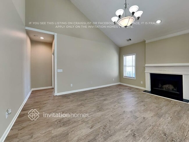 Building Photo - 1424 Fairbrooke Ct